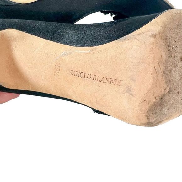 Manolo Blahnik Black Satin Swan Pumps EU 39.5 US 9.5 - Picture 11 of 12